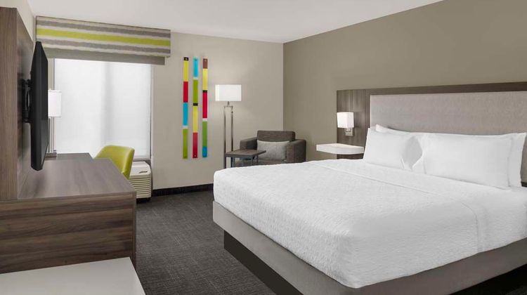 Hampton Inn Olathe Room