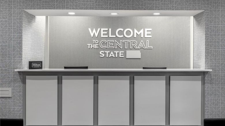 <b>Hampton Inn Olathe Lobby</b>. Images powered by <a href="https://iceportal.shijigroup.com/" title="IcePortal" target="_blank">IcePortal</a>.