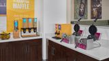 <b>Hampton Inn Kansas City Speedway Restaurant</b>. Images powered by <a href="https://iceportal.shijigroup.com/" title="IcePortal" target="_blank">IcePortal</a>.