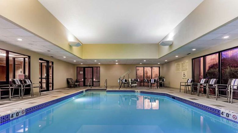 <b>Hampton Inn Milwaukee Airport Pool</b>. Images powered by <a href="https://iceportal.shijigroup.com/" title="IcePortal" target="_blank">IcePortal</a>.