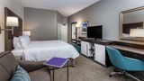 <b>Hampton Inn Milwaukee Airport Room</b>. Images powered by <a href="https://iceportal.shijigroup.com/" title="IcePortal" target="_blank">IcePortal</a>.