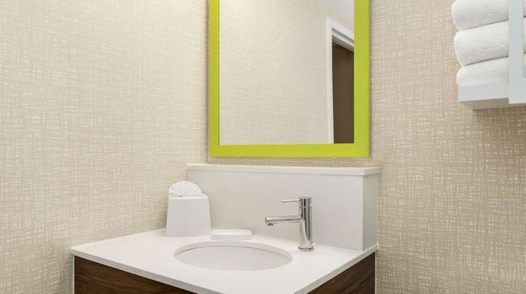 Hampton Inn Milwaukee - Brookfield Room