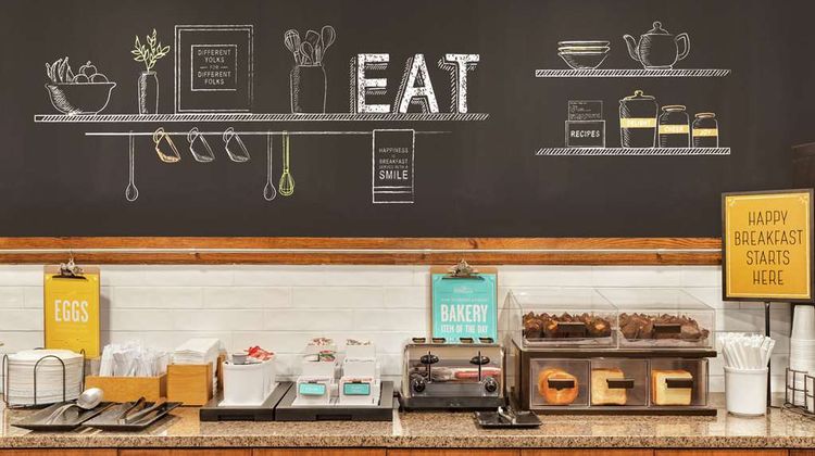 Hampton Inn Milwaukee - Brookfield Restaurant