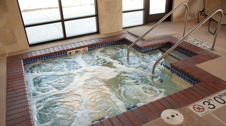 Hampton Inn Burlington Pool