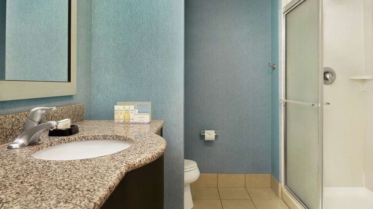 Hampton Inn and Suites Grafton Room