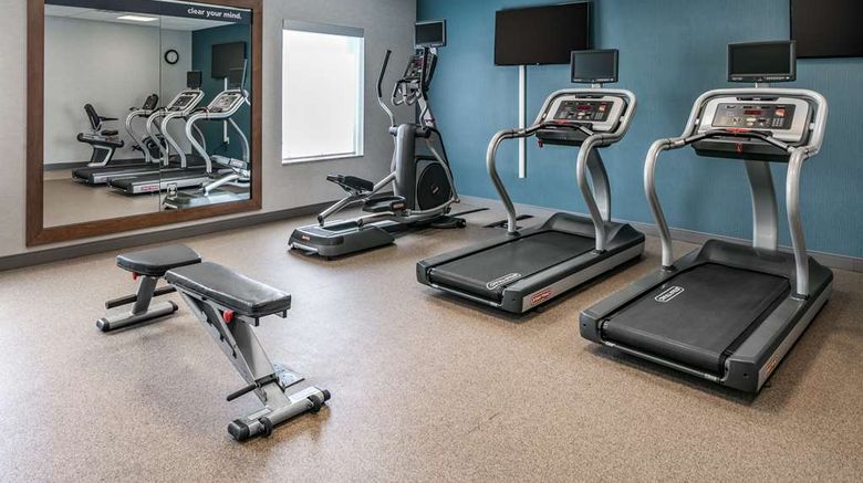 <b>Hampton Inn and Suites Grafton Health</b>. Images powered by <a href="https://iceportal.shijigroup.com/" title="IcePortal" target="_blank">IcePortal</a>.