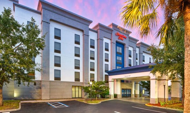Hampton Inn Viera Exterior