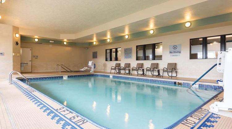 Hampton Inn Midland Pool