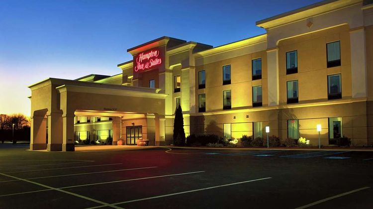 Hampton Inn & Suites Lamar Exterior