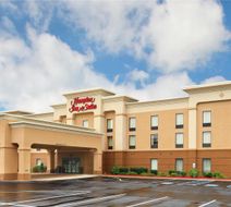 Hampton Inn & Suites Lamar Exterior