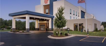 Hampton Inn & Suites Moline Exterior