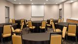 <b>Hampton Inn & Suites Moline Meeting</b>. Images powered by <a href="https://iceportal.shijigroup.com/" title="IcePortal" target="_blank">IcePortal</a>.