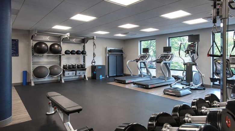 <b>Hampton Inn Middletown Health</b>. Images powered by <a href="https://iceportal.shijigroup.com/" title="IcePortal" target="_blank">IcePortal</a>.