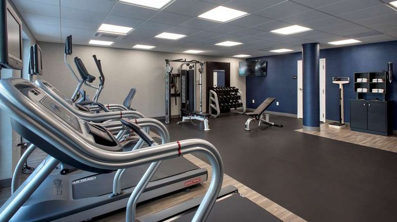 <b>Hampton Inn Middletown Health</b>. Images powered by <a href="https://iceportal.shijigroup.com/" title="IcePortal" target="_blank">IcePortal</a>.