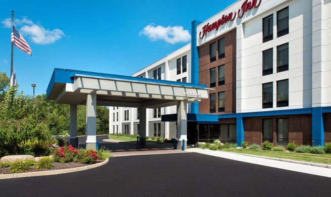 Hampton Inn Middletown Exterior