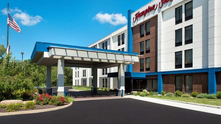 Hampton Inn Middletown Exterior