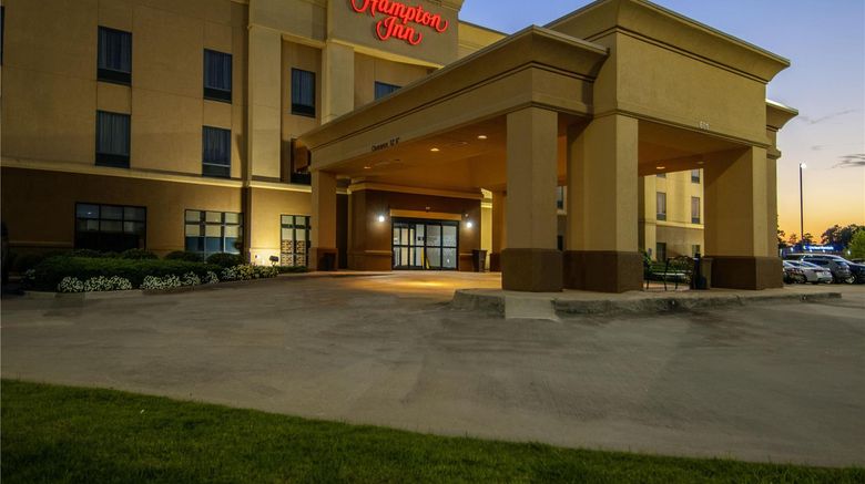 <b>Hampton Inn West Monroe Exterior</b>. Images powered by <a href="https://iceportal.shijigroup.com/" title="IcePortal" target="_blank">IcePortal</a>.