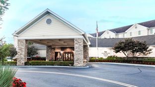 Homewood Suites Long Island-Melville