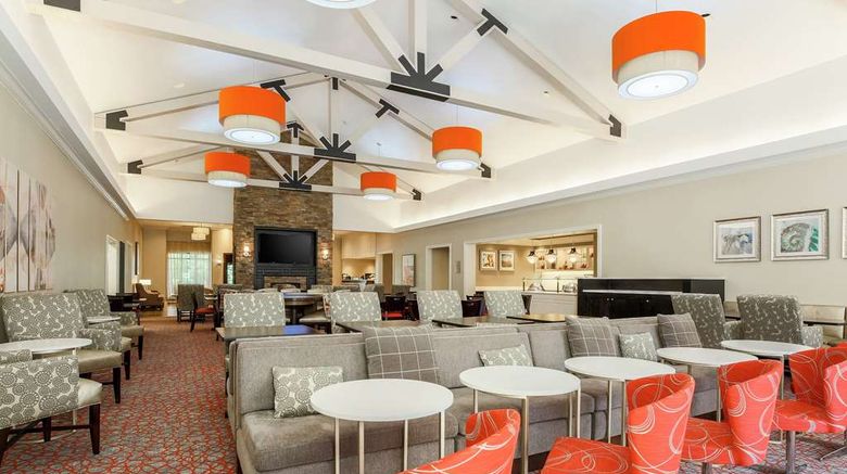 <b>Homewood Suites Long Island-Melville Lobby</b>. Images powered by <a href="https://iceportal.shijigroup.com/" title="IcePortal" target="_blank">IcePortal</a>.