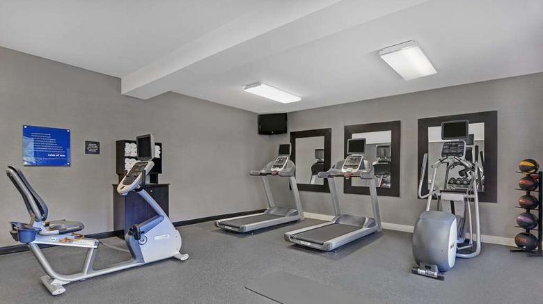 <b>Hampton Inn Monroe Health</b>. Images powered by <a href="https://iceportal.shijigroup.com/" title="IcePortal" target="_blank">IcePortal</a>.