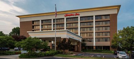 Hampton Inn Manassas Exterior