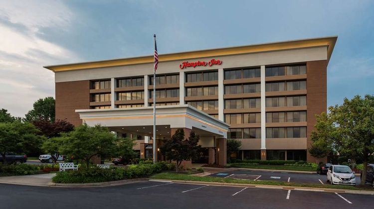 Hampton Inn Manassas Exterior