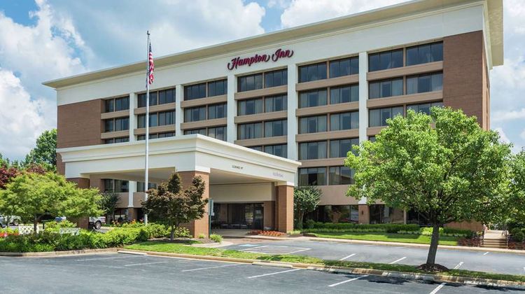 Hampton Inn Manassas Exterior
