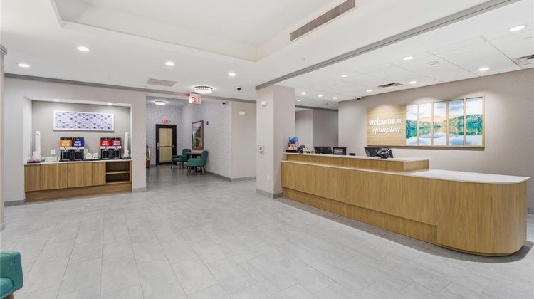Hampton Inn & Suites Woodstock Lobby