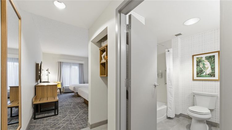 Hampton Inn & Suites Woodstock Room