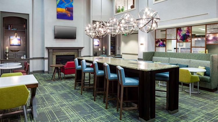 Hampton Inn & Suites Mobile I-65-Airport Lobby