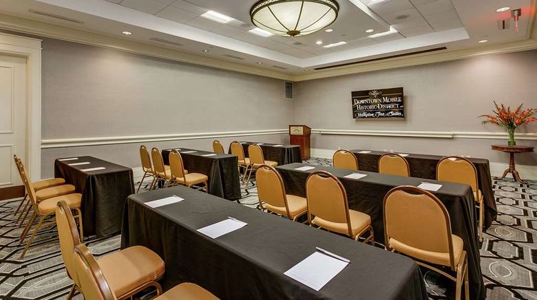 <b>Hampton Inn & Suites Dtwn Historic Meeting</b>. Images powered by <a href="https://iceportal.shijigroup.com/" title="IcePortal" target="_blank">IcePortal</a>.