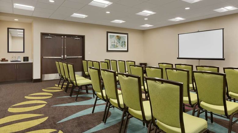 <b>Homewood Suites Mobile I-65/Airport Meeting</b>. Images powered by <a href="https://iceportal.shijigroup.com/" title="IcePortal" target="_blank">IcePortal</a>.