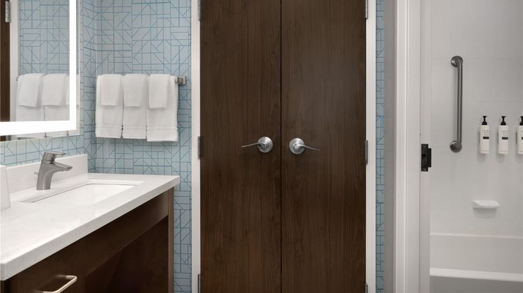 Homewood Suites Mobile I-65/Airport Room