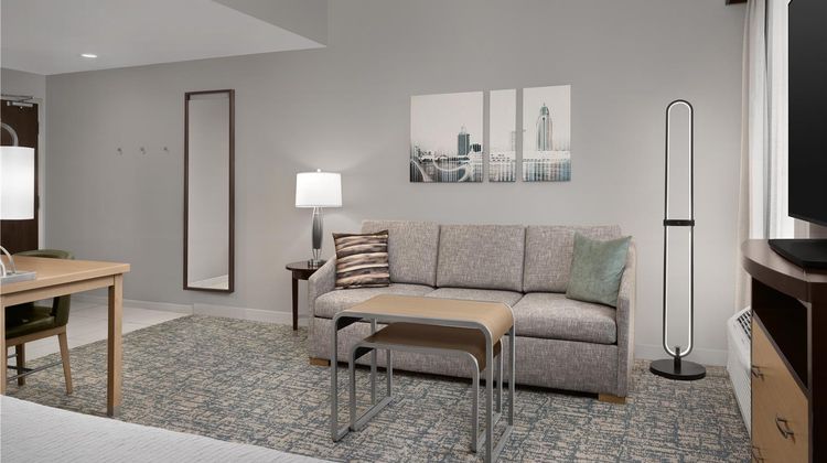 Homewood Suites Mobile I-65/Airport Room
