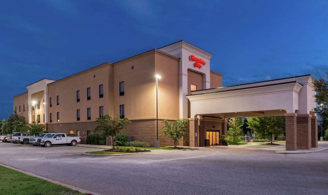 Hampton Inn Jackson AL Exterior