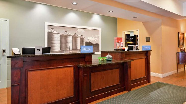 Hampton Inn Jackson AL Lobby