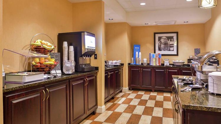 Hampton Inn Jackson AL Restaurant