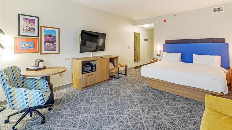 Hampton Inn Foley Room
