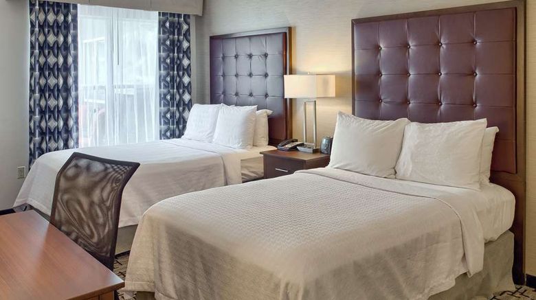 <b>Homewood Suites by Hilton Mobile Room</b>. Images powered by <a href="https://iceportal.shijigroup.com/" title="IcePortal" target="_blank">IcePortal</a>.