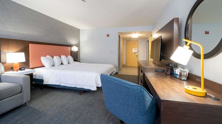 Hampton Inn & Suites Modesto-Salida Room