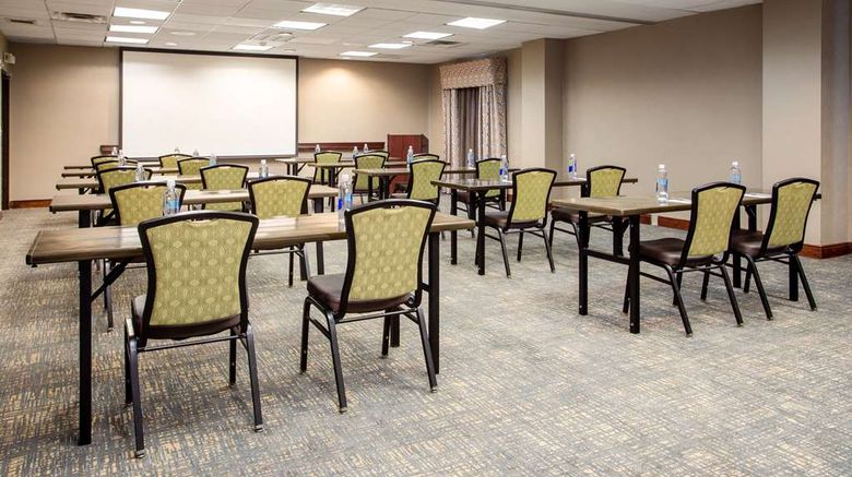 <b>Hampton Inn & Suites Nashville Meeting</b>. Images powered by <a href="https://iceportal.shijigroup.com/" title="IcePortal" target="_blank">IcePortal</a>.