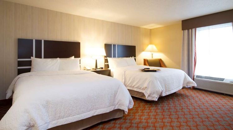 Hampton Inn Marshall Room