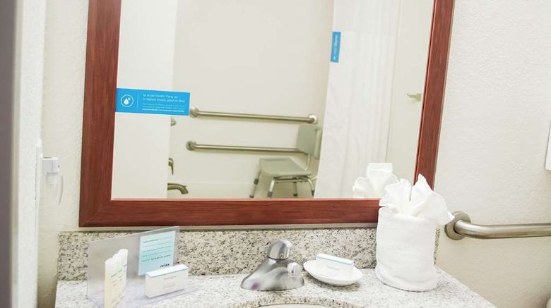 <b>Hampton Inn Marion Room</b>. Images powered by <a href="https://iceportal.shijigroup.com/" title="IcePortal" target="_blank">IcePortal</a>.