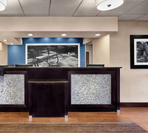 Hampton Inn Morganton Lobby