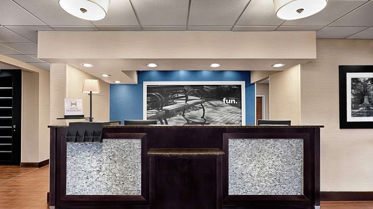 Hampton Inn Morganton Lobby