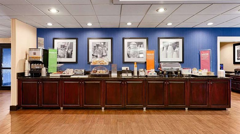 <b>Hampton Inn Morganton Restaurant</b>. Images powered by <a href="https://iceportal.shijigroup.com/" title="IcePortal" target="_blank">IcePortal</a>.