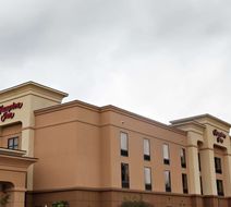 Hampton Inn Martin Exterior