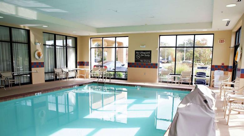 <b>Hampton Inn Martin Pool</b>. Images powered by <a href="https://iceportal.shijigroup.com/" title="IcePortal" target="_blank">IcePortal</a>.