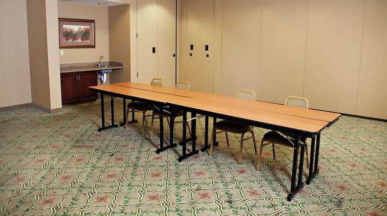 <b>Hampton Inn Martin Meeting</b>. Images powered by <a href="https://iceportal.shijigroup.com/" title="IcePortal" target="_blank">IcePortal</a>.