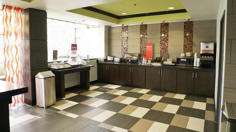 <b>Hampton Inn Muskogee Restaurant</b>. Images powered by <a href="https://iceportal.shijigroup.com/" title="IcePortal" target="_blank">IcePortal</a>.